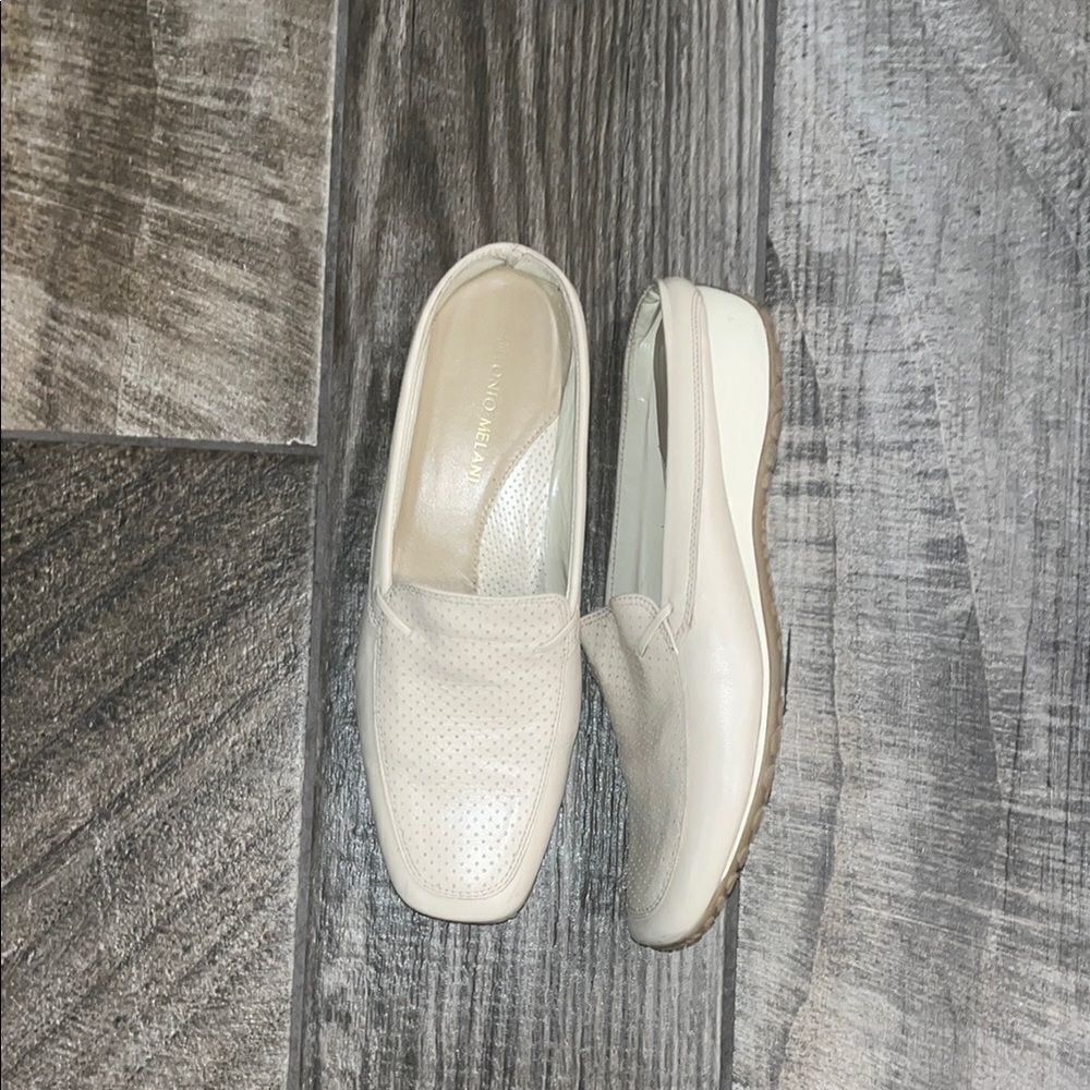 Antonio Mellani Cream leather Perforated Slip-On Loafers